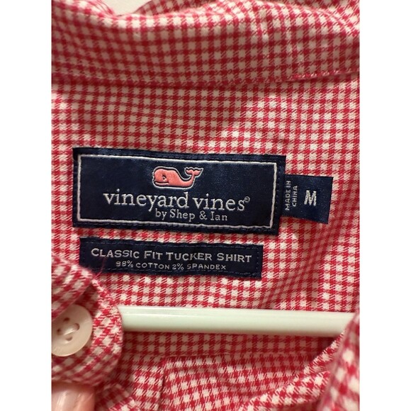 Men’s Vineyard Vines Classic Fit Red/White Check Button Down Tucker Shirt Medium - Picture 2 of 4